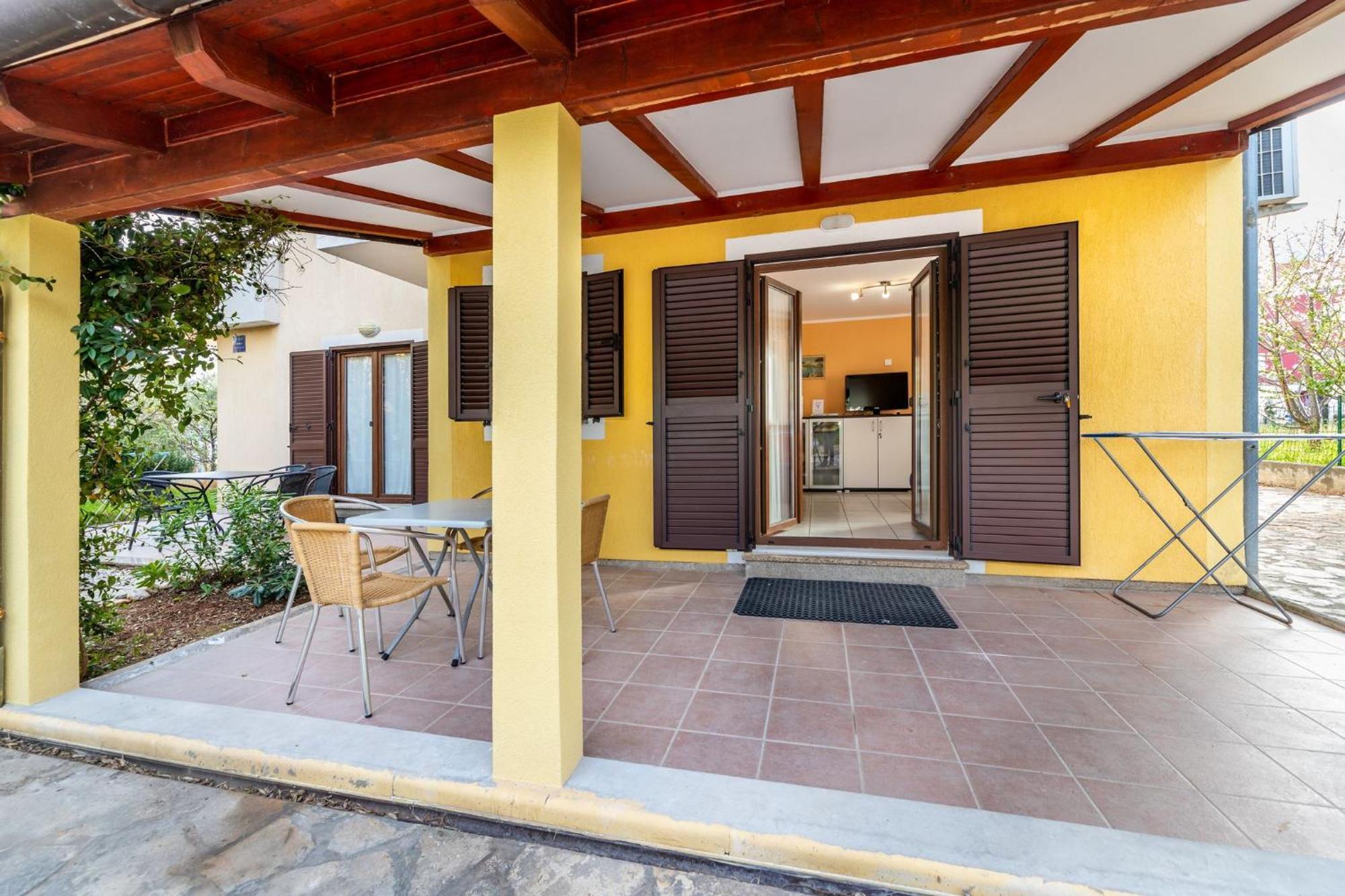 Marina Apartment Baska  Luaran gambar